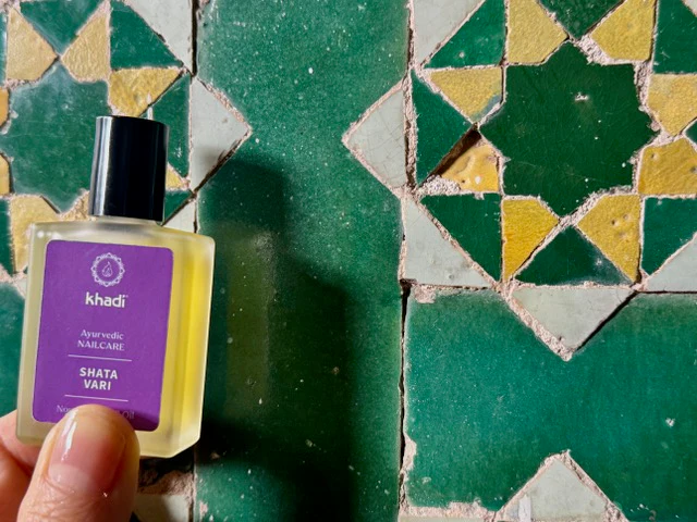 Aceite nutritivo para uñas Shatavari - Image 4